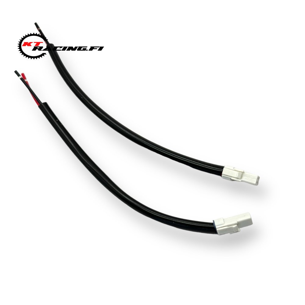 PhotoRoom_20240108_220443 Vilkkujen adapterijohto