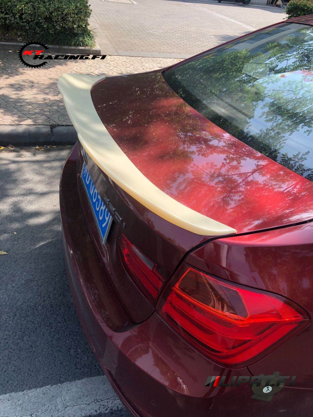 BMW F30 PSM "duck tail" takaspoileri