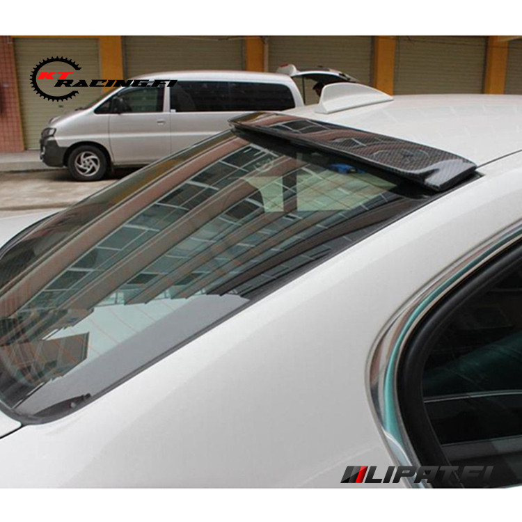 3 BMW E90 kattospoileri