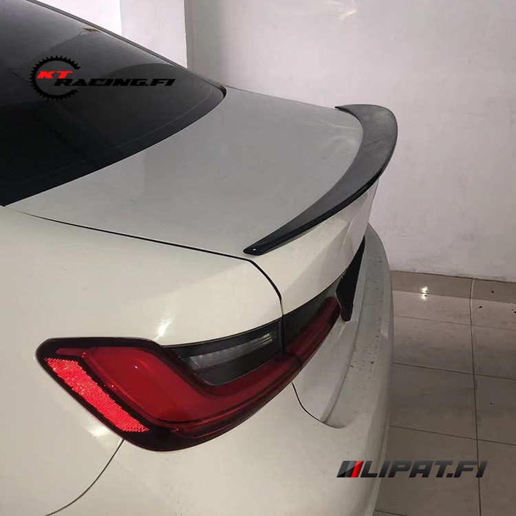 4 BMW G20 Performance takaspoileri