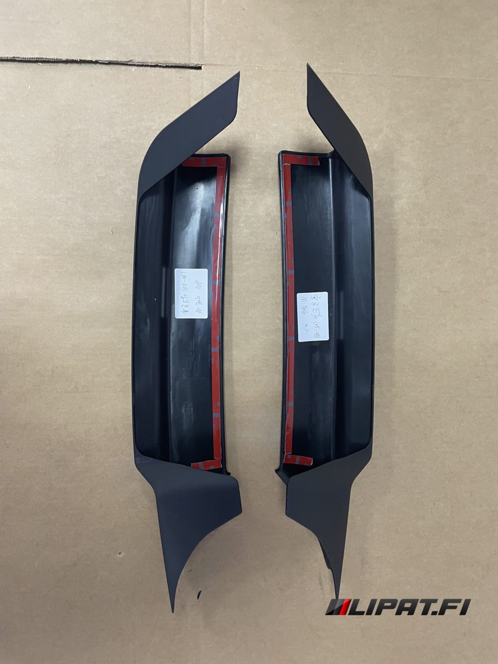 BMW E92 M-Tech etupuskurin lipat