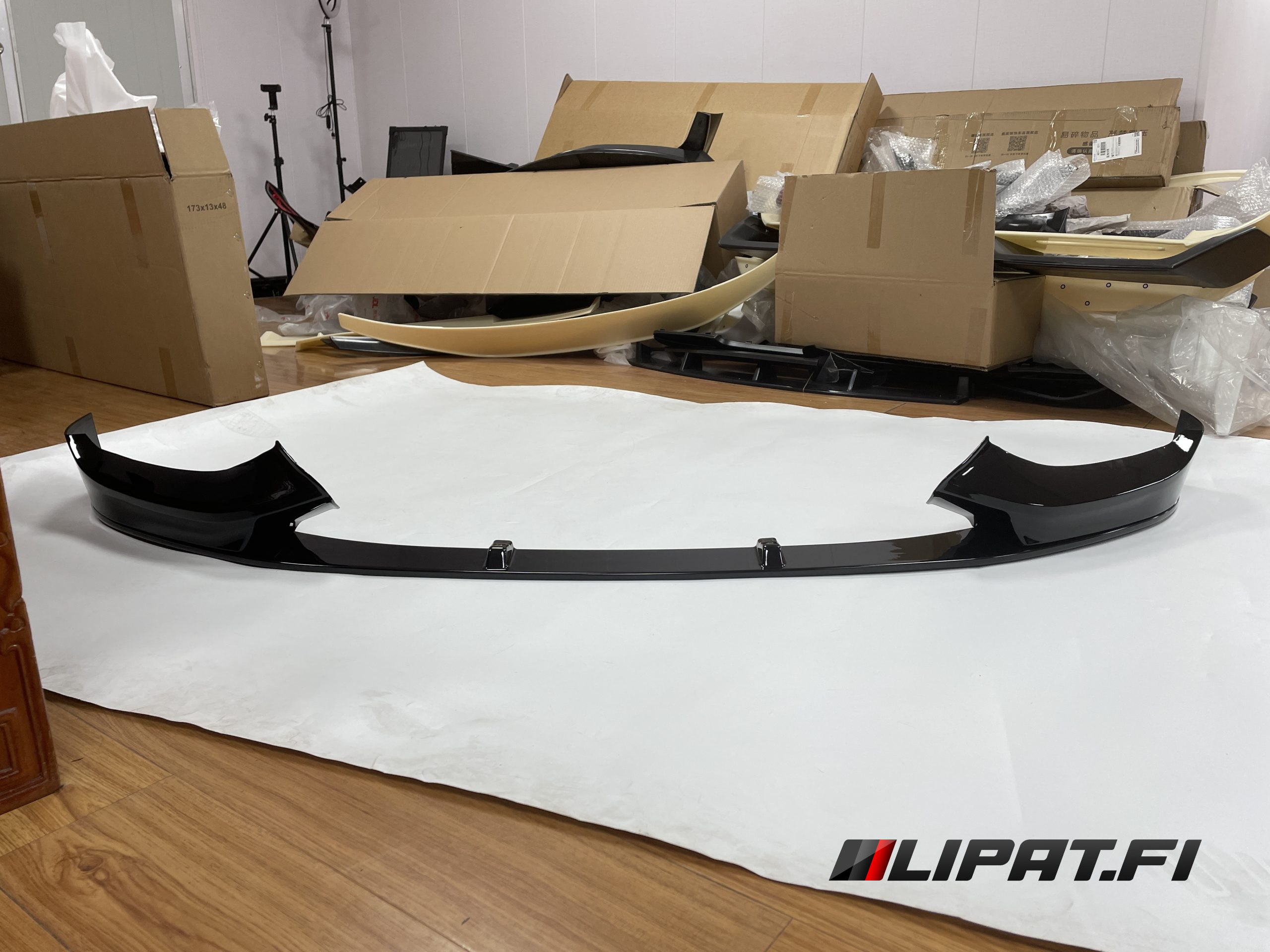 BMW F20 1-sarja M-Performance etulippa - immagine 4
