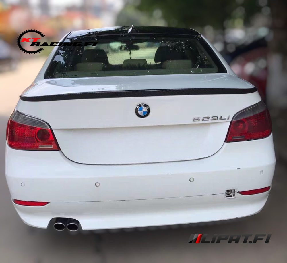 BMW E60 Performance style takaspoileri