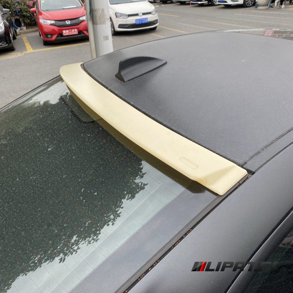 BMW E92 Coupe kattospoileri (kiiltävä musta)